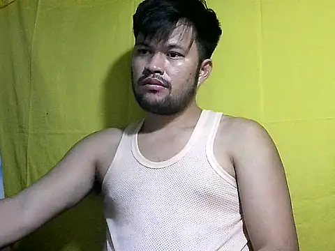 HairyHottestpinoyHandsome webcam