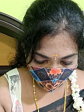 Tamil_Mithra webcam