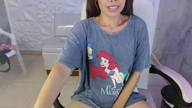 naomis_36 webcam