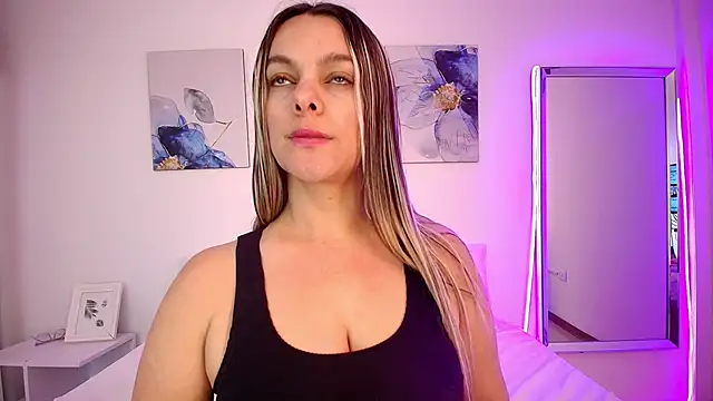 Isabella_Harley webcam