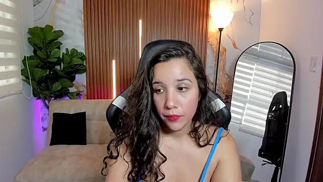 Ela_Maxwell_ webcam