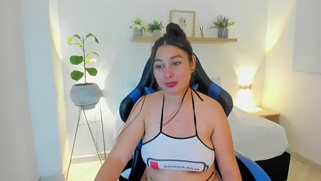 bella_99_ webcam