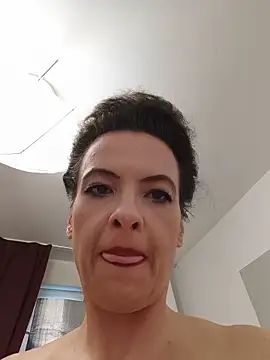 RebeccaNoble webcam