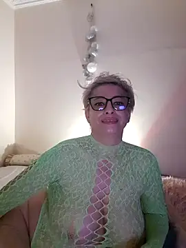 LunaBlaise webcam