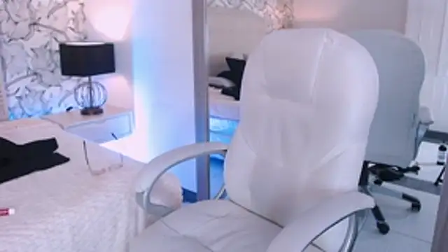 Venusandrea29 webcam