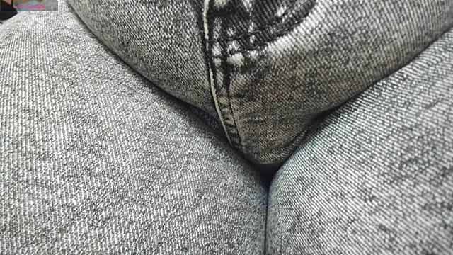 Seductive_She_Wolf webcam