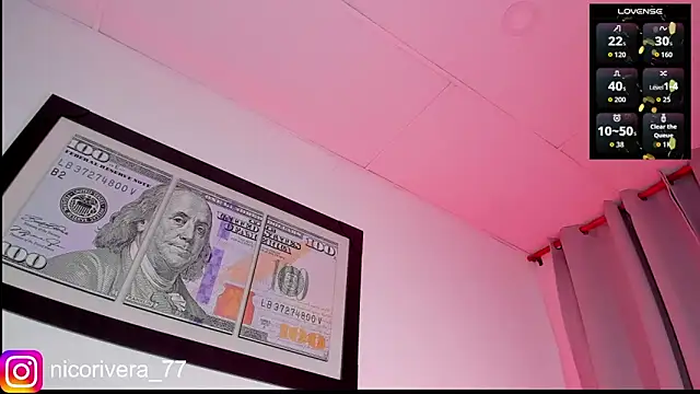 nico_rivera webcam