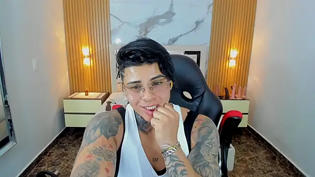 KAROLLJONES1 webcam
