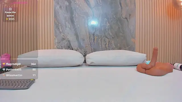 mary_spencer webcam