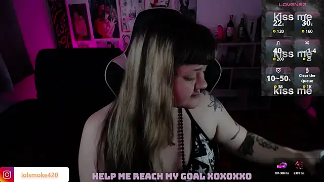 Bdsm_and_fries live cam