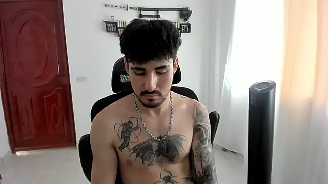 DmitriSanders webcam