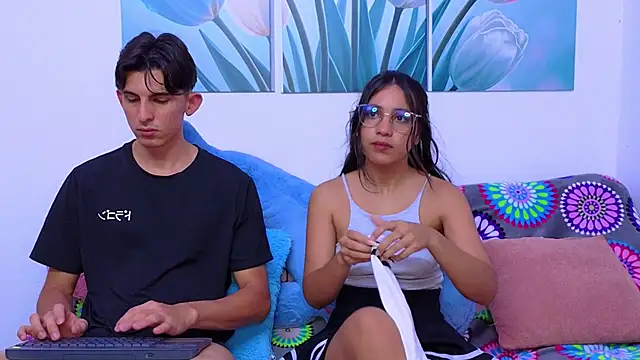 Ana_and_Leo webcam