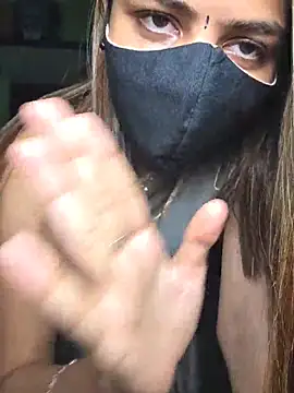 Isha_Sax webcam