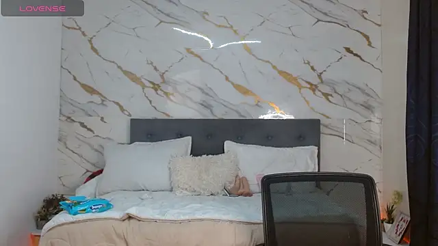 _naomi_s webcam