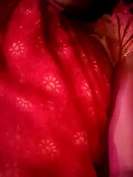 Roshni5050 webcam
