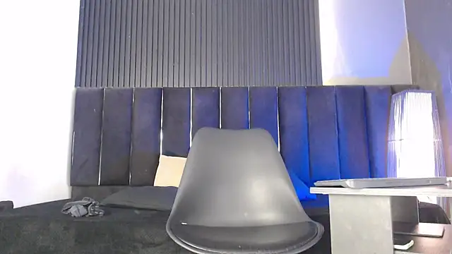 Logan_Steel webcam