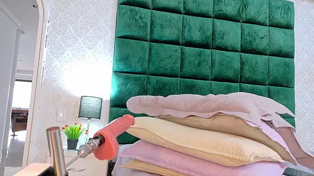 Elektradoll1 webcam