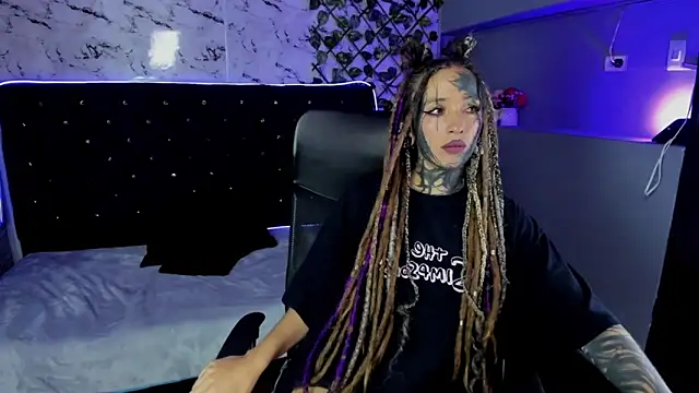 Lucy_Doll8 webcam