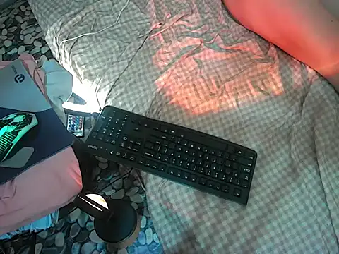 Alluringluna webcam