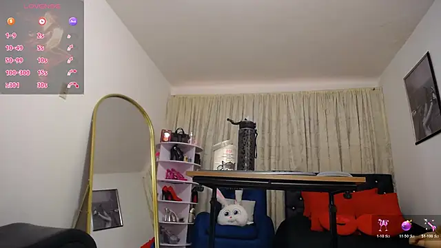 Litas_Secrets webcam