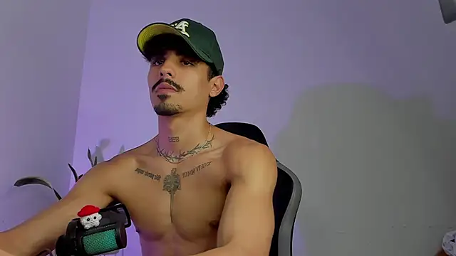 Lukeetaylor webcam