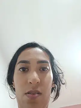 _Saraa- webcam