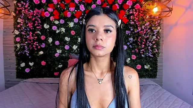 ViolettGracee webcam