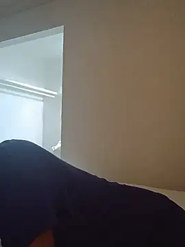 Jasmine_FullsShine webcam