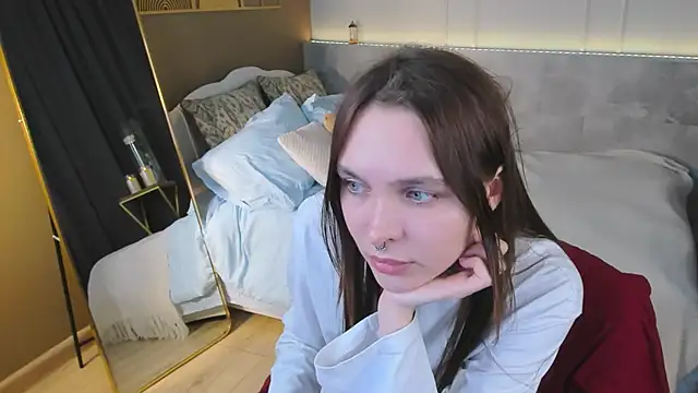 ChloeSunny webcam