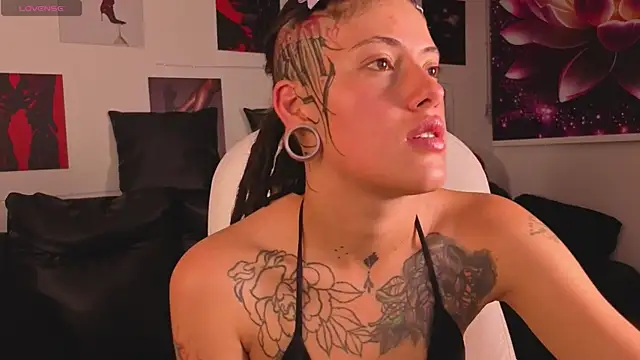 _sharlotte777 webcam