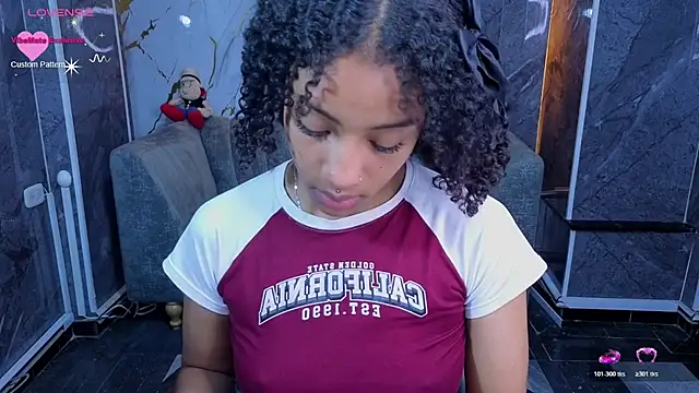 Violeth_b webcam