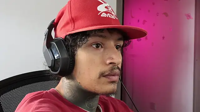 trieone webcam