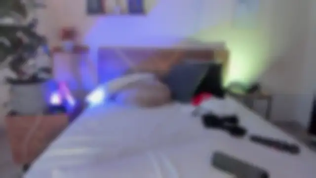 YariRose webcam