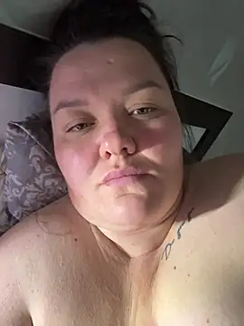 SunnyLeila2101 webcam