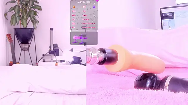 revy_blacck webcam