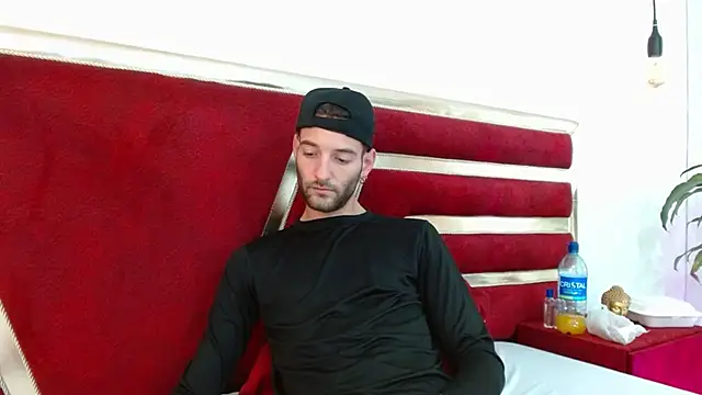 Christopher_saint webcam