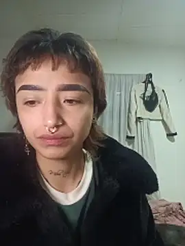 AlexxaAndRileyy webcam