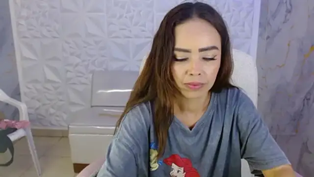 naomis_36 webcam