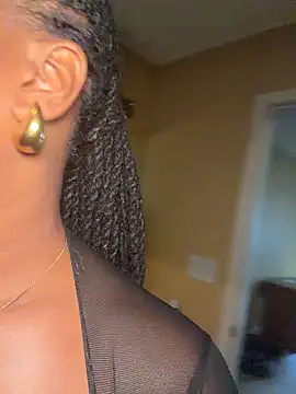 GirthGoddessCoco webcam