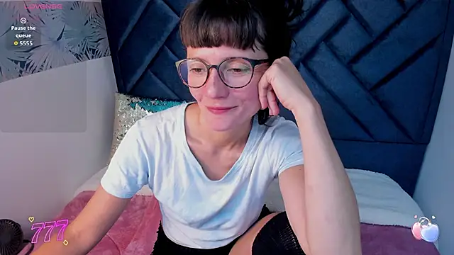 Valery_More__ webcam