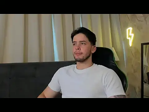 RONNY_COLTON webcam