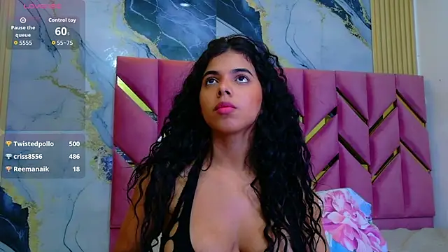 hotiergirl webcam