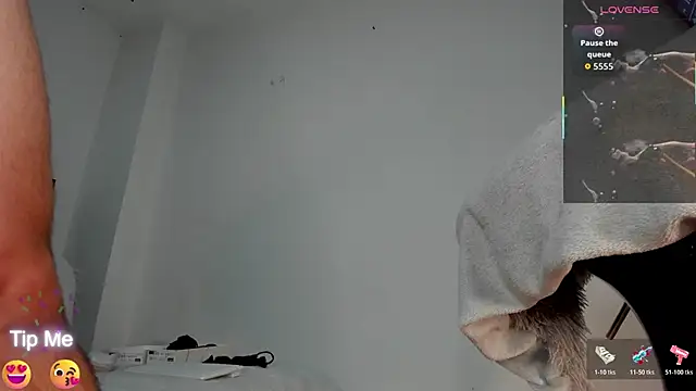 Enzo-wolf33 webcam