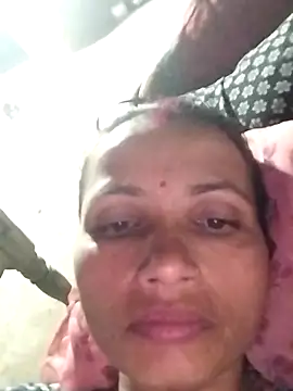 KIRTI12_HOT webcam