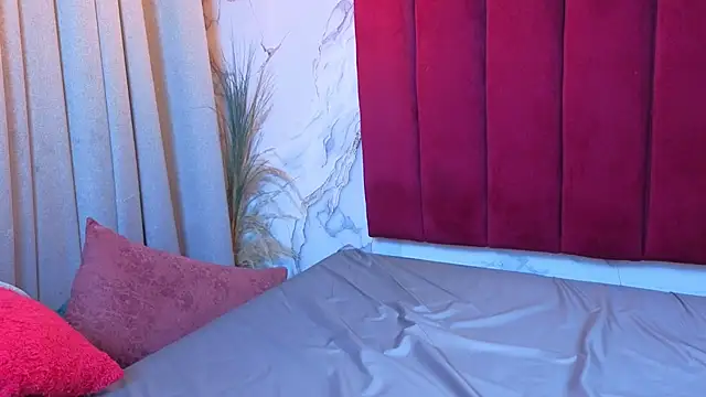 CHIARAJJONES webcam