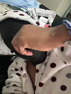 Nicole_bash webcam