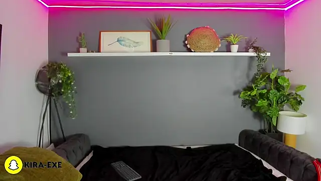 Kira_Exe_ webcam