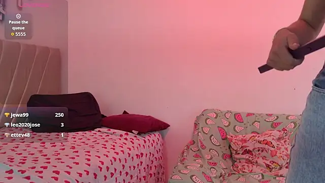 sweetauracouple webcam