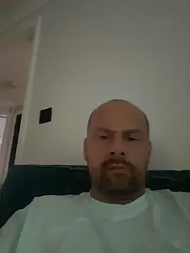NakedAndrewHot webcam