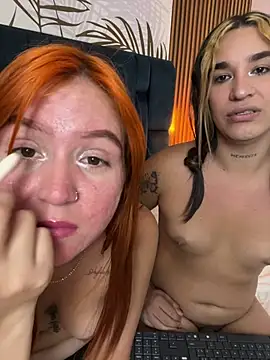 mia_hot4 webcam